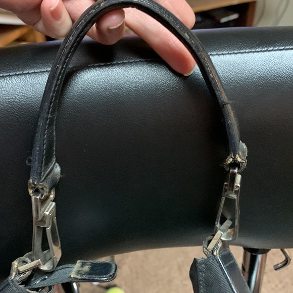 Authentic Gucci nylon purse - Picture 14 of 14